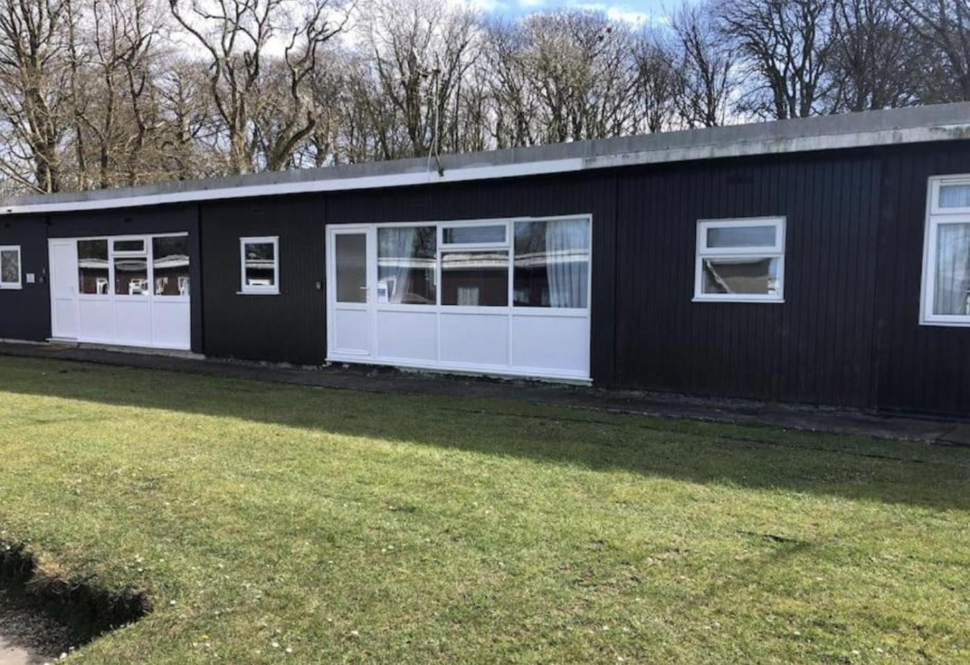 Cosy Cabin - Bideford Bay Holiday Park Екстериор снимка